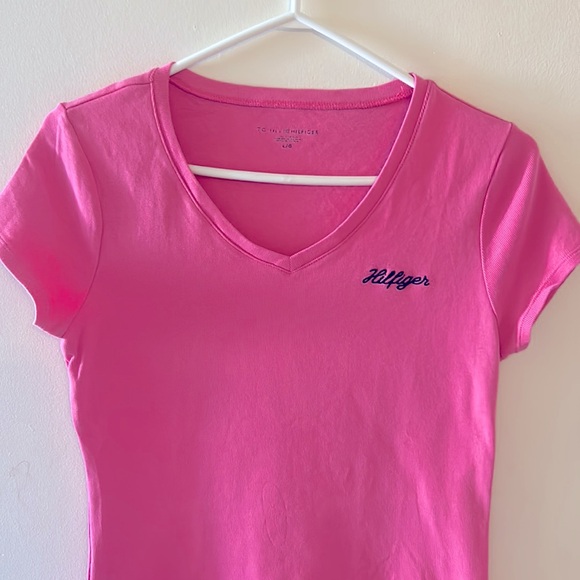 Pretty Tommy Hilfiger Top - Picture 4 of 4